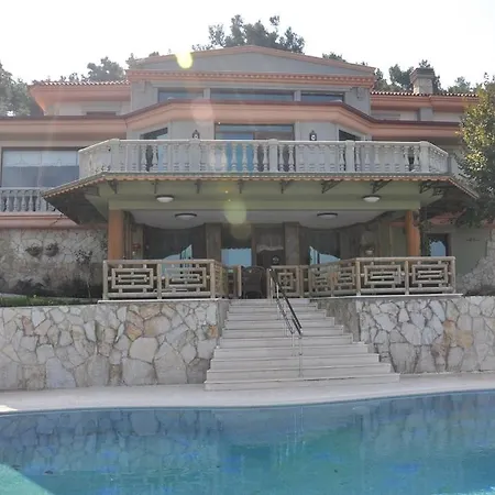 Villa Peaceful Hidden Heaven